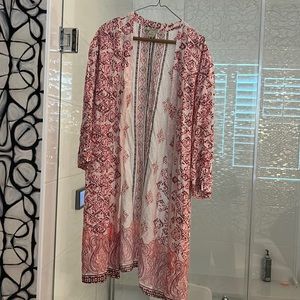 Lucky Brand pink kimono. Size M. Excellent condition.